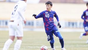 サッカー「奈良クラブ」丹野智明君・卒業おめでとう2022-12